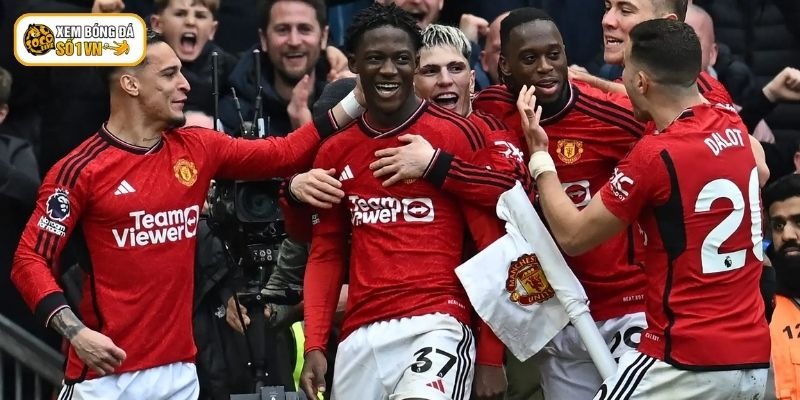 Câu Lạc Bộ Bóng Đá Manchester United - 20 Lần Vô Địch Quốc Gia 2 Câu lạc bộ bóng đá Manchester United được nhận định là CLB giàu truyền thống và vĩ đại